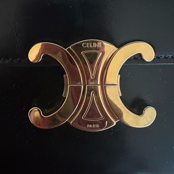 CELINE CLASSIQUE TRIOMPHE BAG IN SHINY CALFSKIN - Picture 7 of 10